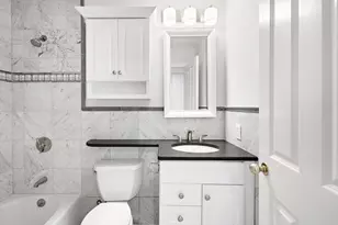 4 Charlesgate E, Boston, MA 02215 - Photo 11