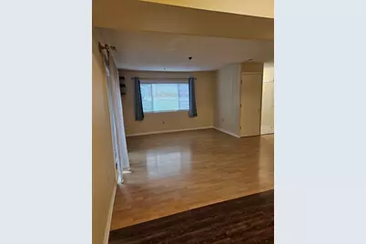 19 Meadowood Drive #19, Stoughton, MA 02072 - Photo 5