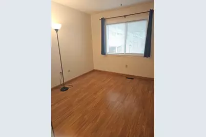 19 Meadowood Drive #19, Stoughton, MA 02072 - Photo 9