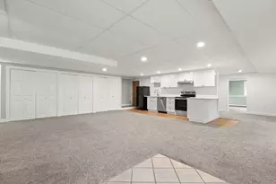 10 Deer Hill Farm Rd, Essex, MA 01929 - Photo 7