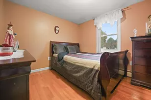 57 Mohawk Dr, Seekonk, MA 02771 - Photo 15