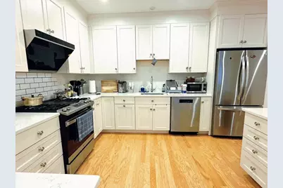 16 Taylor Dr #1010, Reading, MA 01867 - Photo 3