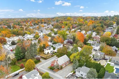 18 Raymond Place, Winchester, MA 01890 - Photo 1