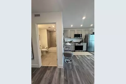 585 Essex St #PH 517, Lynn, MA 01902 - Photo 5