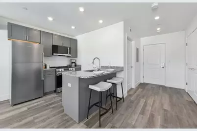585 Essex St #PH 513, Lynn, MA 01901 - Photo 3
