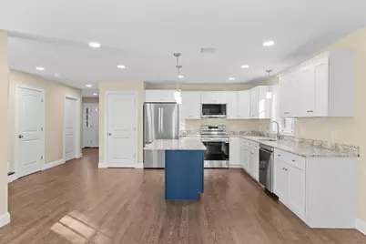 271 Ames St, Brockton, MA 02302 - Photo 9