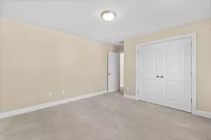 271 Ames St, Brockton, MA 02302 - Photo 33