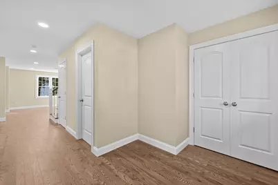 271 Ames St, Brockton, MA 02302 - Photo 23