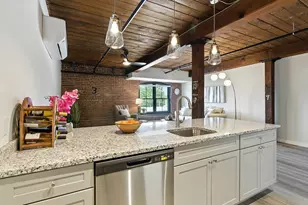 55 Sterling St, Clinton, MA 01510 - Photo 17