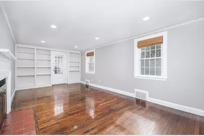 18 Larch Road, Wellesley, MA 02482 - Photo 3