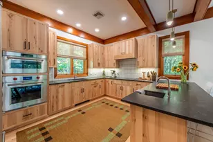 100 Larkspur Dr, Amherst, MA 01002 - Photo 11