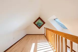 100 Larkspur Dr, Amherst, MA 01002 - Photo 31