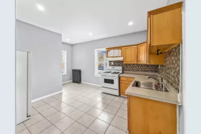 92-94 Tuttle Street, Revere, MA 02151 - Photo 5