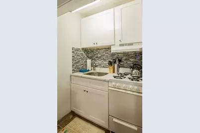 1253 Beacon St #A3, Brookline, MA 02446 - Photo 7