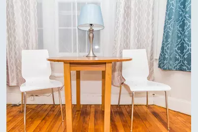 1253 Beacon St #B4, Brookline, MA 02446 - Photo 5