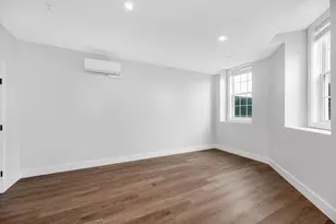 241 W 6th, Lowell, MA 01850 - Photo 15