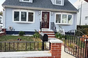 17 Griswold St, Everett, MA 02149 - Photo 1