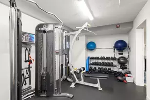 250 Hammond Pond Pkwy, Newton, MA 02467 - Photo 25