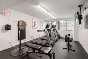 250 Hammond Pond Pkwy, Newton, MA 02467 - Photo 21