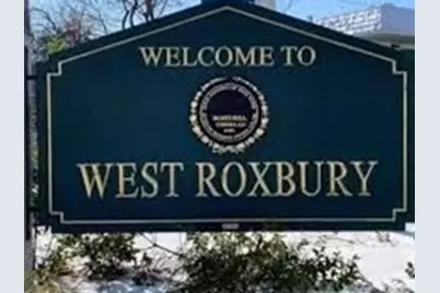 3 Guernsey St #3, Boston, MA 02131 - Photo 23