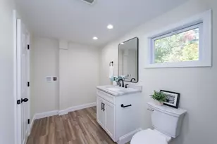 9 Everett St, Carver, MA 02330 - Photo 15