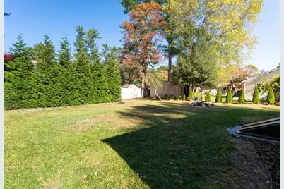 9 Everett St, Carver, MA 02330 - Photo 15