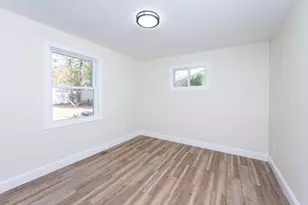 9 Everett St, Carver, MA 02330 - Photo 13