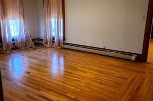 10 Maple Ave, Grafton, MA 01560 - Photo 7