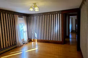 10 Maple Ave, Grafton, MA 01560 - Photo 3