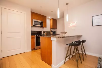 16 Miner St #401, Boston, MA 02215 - Photo 7