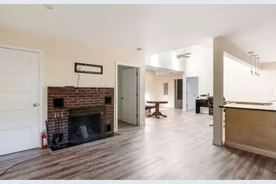 120 Goulding St #A, Holliston, MA 01746 - Photo 3