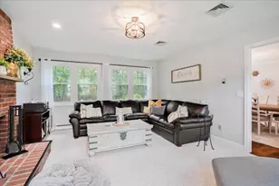 84 Diniz Dr, Raynham, MA 02767 - Photo 17