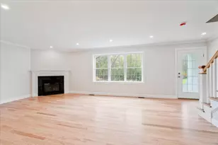 513 Mendon Rd, Attleboro, MA 02703 - Photo 11