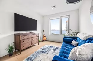 45 Lewis St, Boston, MA 02128 - Photo 15