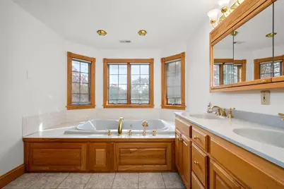 956 Poole St, Ludlow, MA 01056 - Photo 25