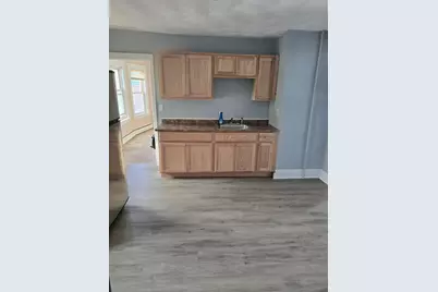 159 Warren Ave #2, Pawtucket, RI 02860 - Photo 1