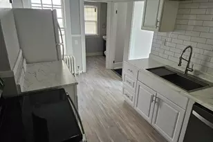 22 Allen St, Athol, MA 01331 - Photo 3