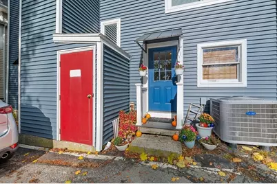 28 Claremont Ter #6, Swampscott, MA 01907 - Photo 31