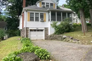 109 Green Hill Pkwy, Worcester, MA 01605 - Photo 1