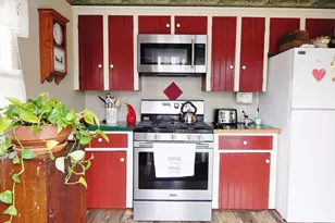 35 Jenny Lind St, New Bedford, MA 02740 - Photo 9