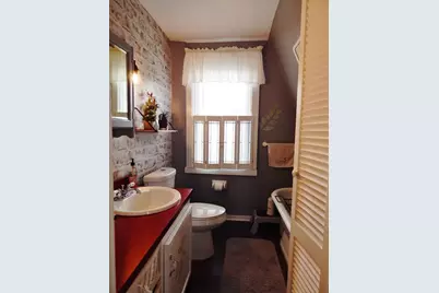 35 Jenny Lind St, New Bedford, MA 02740 - Photo 19