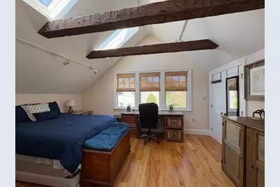 17 Central St, Marblehead, MA 01945 - Photo 9