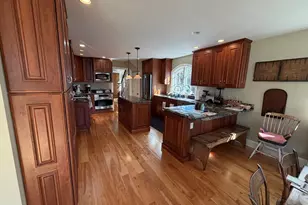 17 Central St, Marblehead, MA 01945 - Photo 3