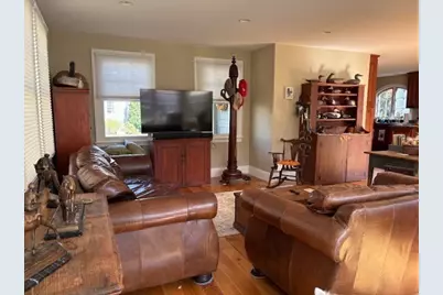 17 Central St, Marblehead, MA 01945 - Photo 7