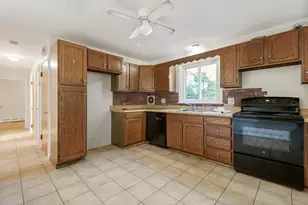 150 Gilbert St, Mansfield, MA 02048 - Photo 7