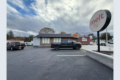 414 Chandler St, Worcester, MA 01602 - Photo 5