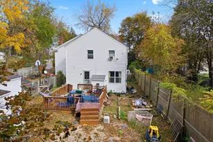 36 Elm St, Uxbridge, MA 01569 - Photo 5