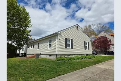 499 Maple St, Fall River, MA 02720 - Photo 3