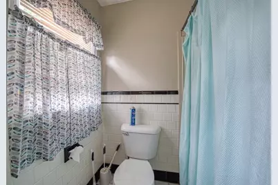 499 Maple St, Fall River, MA 02720 - Photo 17