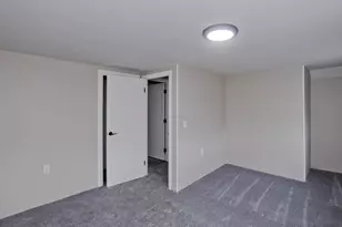 151 Littleton St, Springfield, MA 01104 - Photo 31